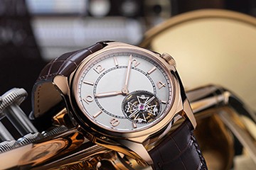 南昌百达翡丽腕表磨损了