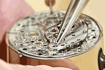 南昌百达翡丽手表进水维修